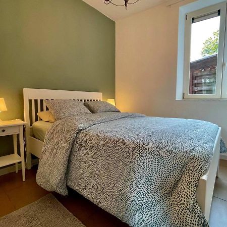 L'Appartement D'Houyet - Esc'Appart Экстерьер фото