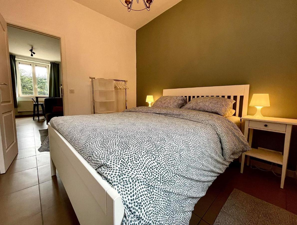 L'Appartement D'Houyet - Esc'Appart Экстерьер фото